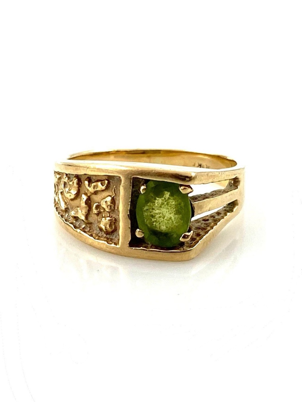 Vintage 10k Gold + Peridot Ring